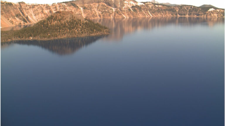Explore the Wonders of Crater Lake National Park