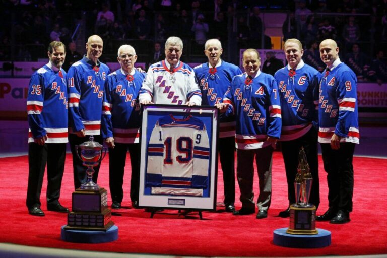 Eddie Giacomin: A Tribute to a Hockey Legend