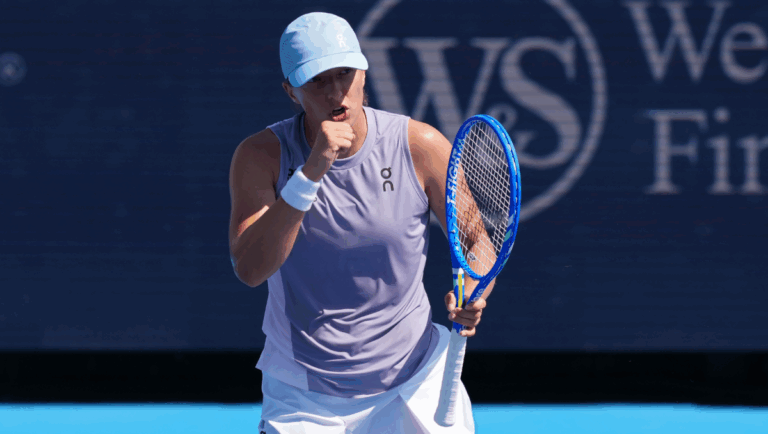 The Rise of Iga Świątek: A Tennis Sensation