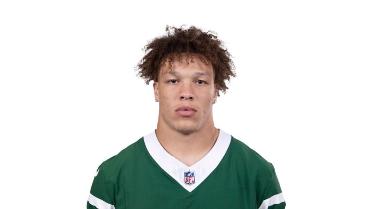 The Impact of Isaiah Davis on College Football