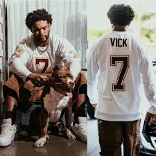 Kyler Murray’s Vick Jersey: A Unique Sports Tribute