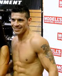 The Rise of Martinez: A Boxing Sensation