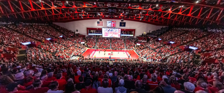 Nebraska Volleyball: A Powerhouse in College Sports