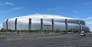 Exploring State Farm Stadium: A Premier Sports Venue