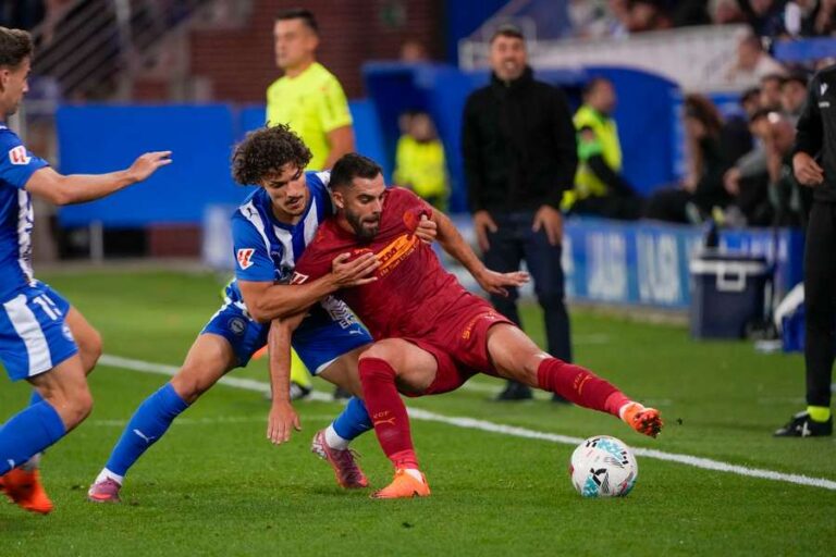 Alavés vs Valencia: A Clash in La Liga