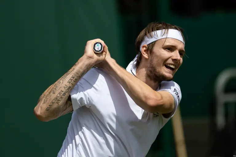 The Rise of Alexander Bublik in Professional Tennis