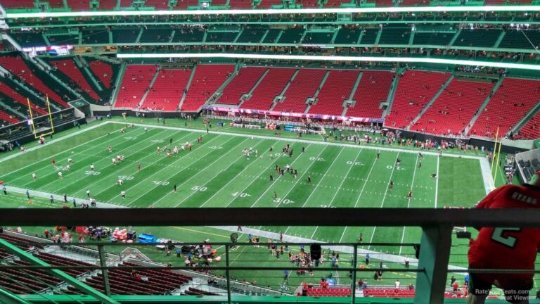 A Look at the Atlanta Falcons Stadium: A Hub for Sports and Entertainment