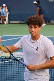 Ben Shelton: A Bright Prospect in the World of Tennis