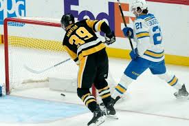 Blues vs Penguins: A Nail-Biting Showdown