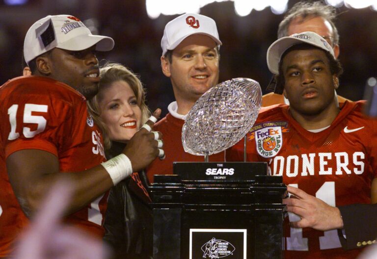 Bob Stoops: A Legend in College Football Coaching