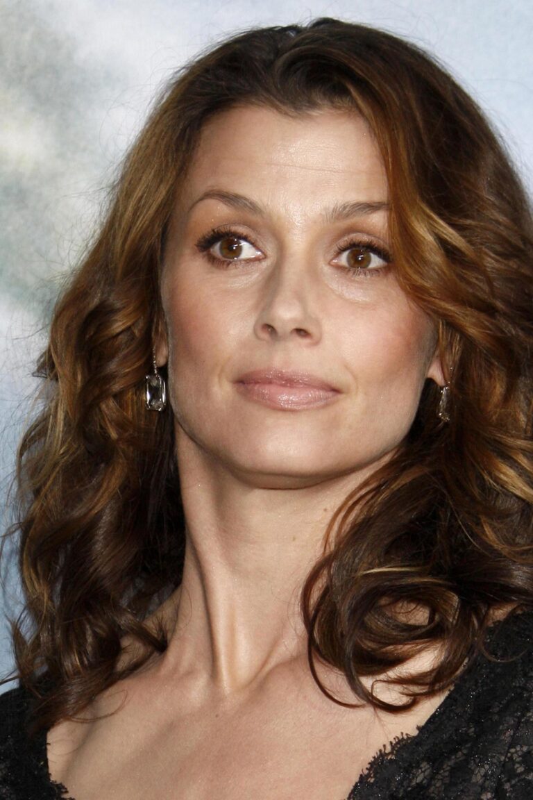Discovering Bridget Moynahan: From Model to Acclaimed Actress