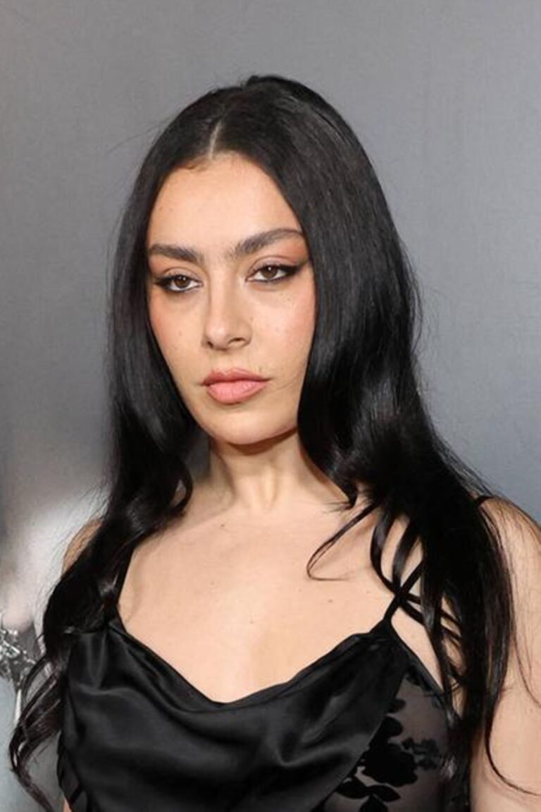 The Rise of Charli XCX: A Modern Pop Icon