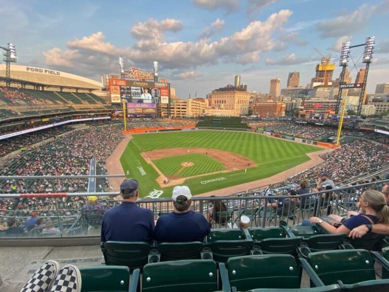 Exploring Comerica Park: A Gem in Detroit