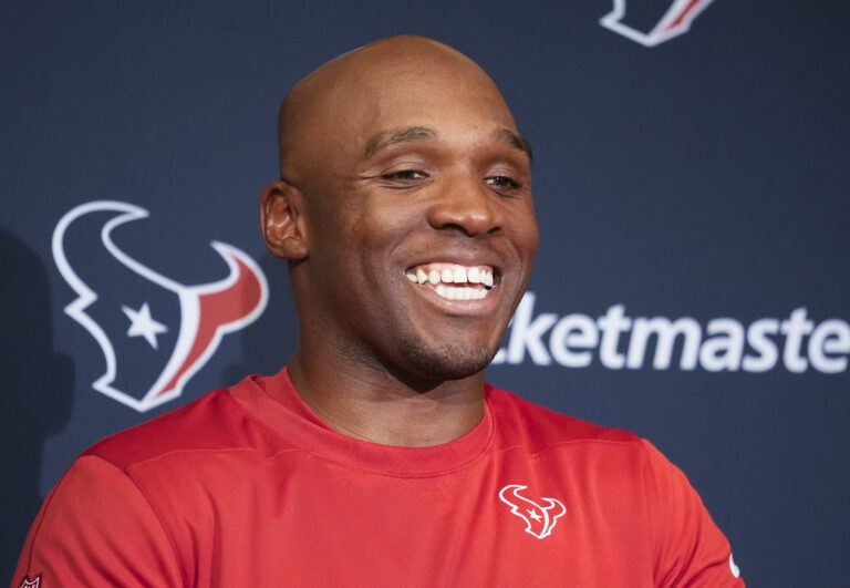 Demeco Ryans: From Player to Prominent NFL Coach