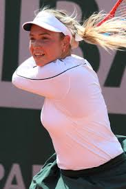Donna Vekic: A Glimpse into the Rising Star of Women’s Tennis