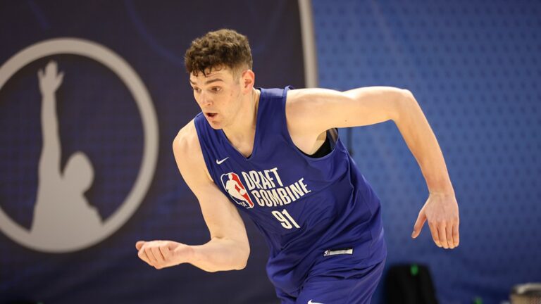Donovan Clingan: The Future of College Basketball