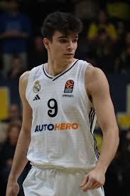 The Rise of Hugo González: A New Star in Sports