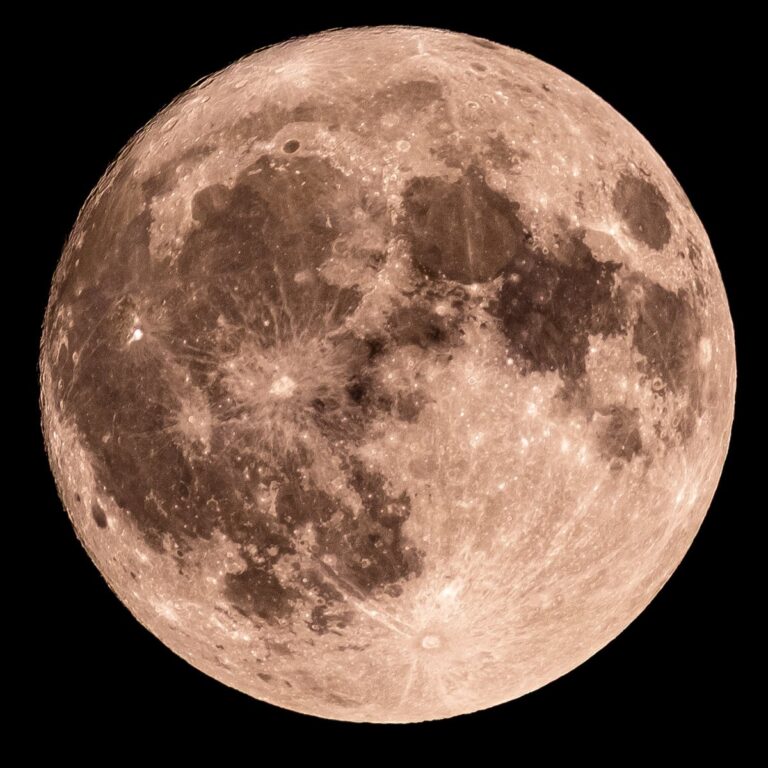 Is Tonight a Full Moon? Understanding Lunar Phases