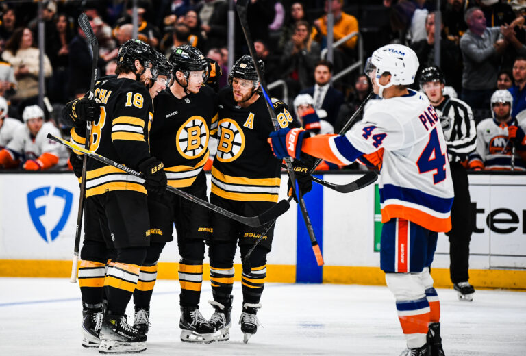 Islanders vs Bruins: An In-Depth Look at the Ongoing Rivalry