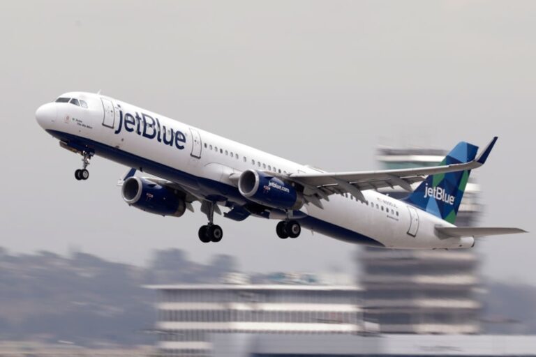 JetBlue Flight Makes Emergency Landing: What Happened?