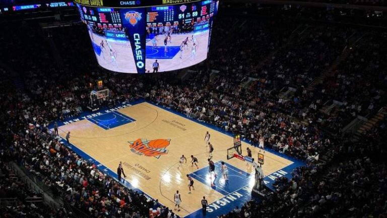 Knicks vs 76ers: A Season of Intense Rivalry