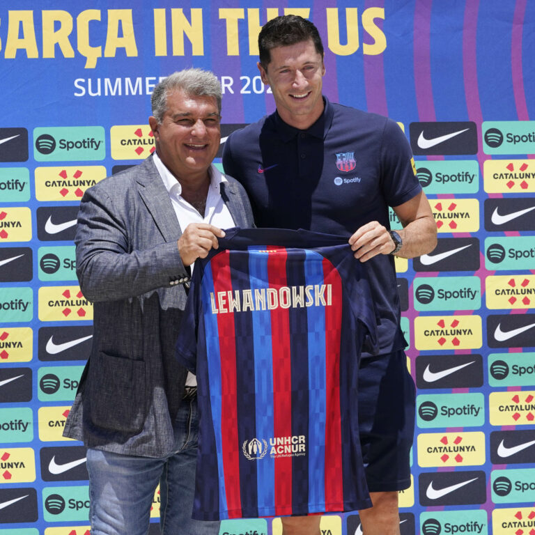 The Unstoppable Rise of Robert Lewandowski in 2023