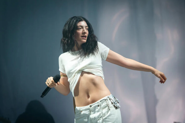 The Rise and Evolution of Lorde: A Music Icon