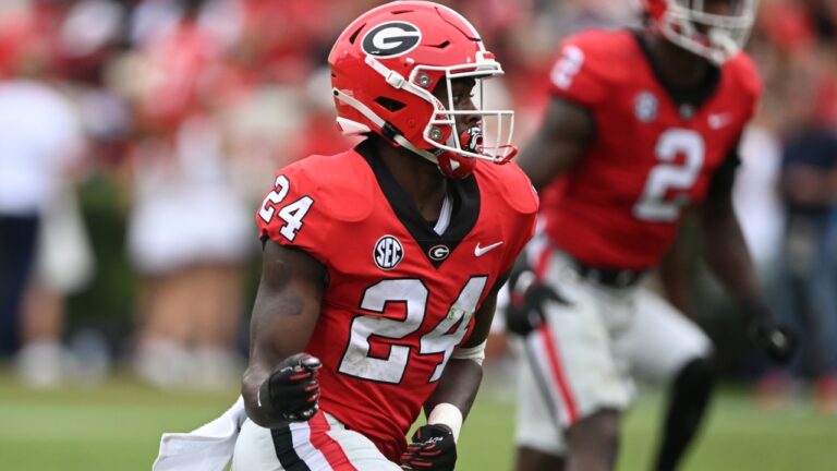 Malaki Starks: A Look at His Impact on College Football