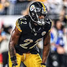 Najee Harris: The Rise of a Star Running Back