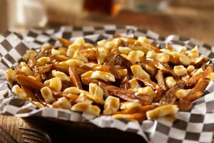 Delicious Poutine: A Canadian Culinary Icon