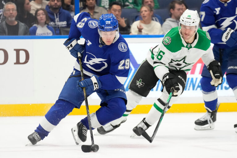Stars vs Lightning: A Rivalry in the NHL Playoffs