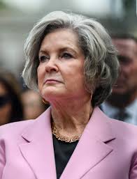 Susie Wiles: A Trailblazer in Political Strategy