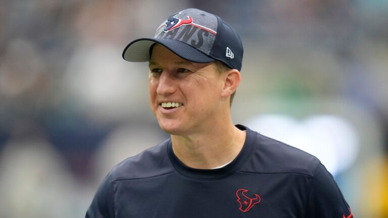 The Role of the Texans Offensive Coordinator: A Critical Update