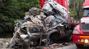 Why You Need a Truck Accident Attorney After a Crash