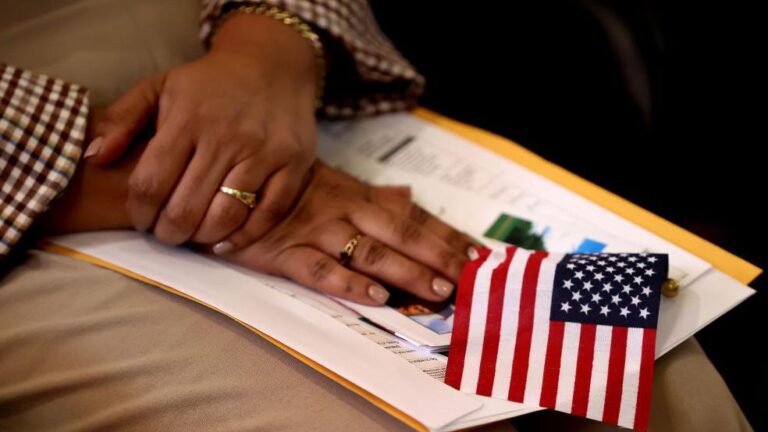 USCIS Citizenship Ceremonies Face Temporary Shutdown