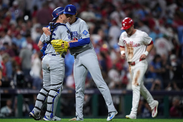 Where to Watch the Dodgers vs Phillies Game Live