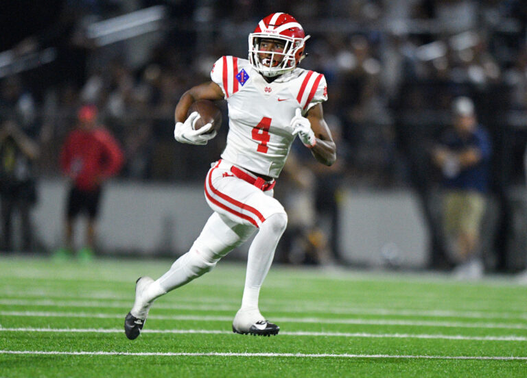 Mater Dei Football: A Powerhouse in High School Sports