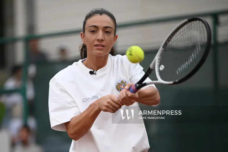 Oceane Dodin: A Rising Star in Women’s Tennis