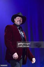The Life and Career of Trace Adkins: A Country Music Icon