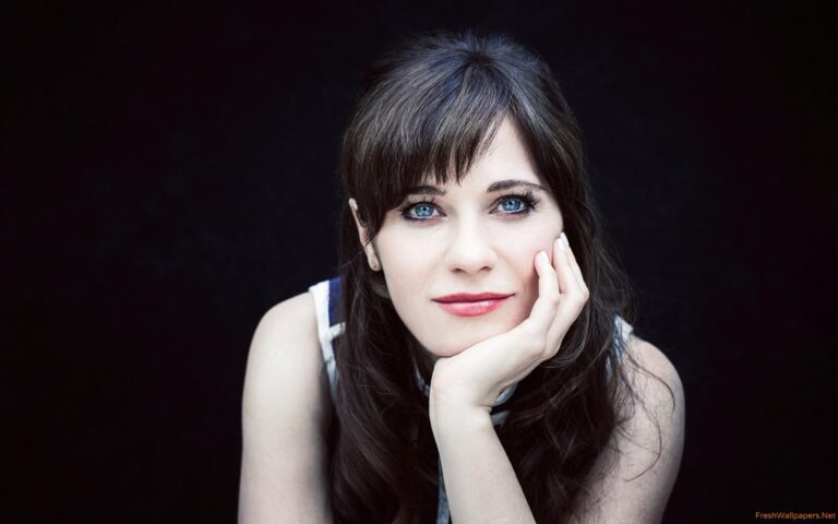 Zooey Deschanel: A Multi-Talented Star Shining Bright