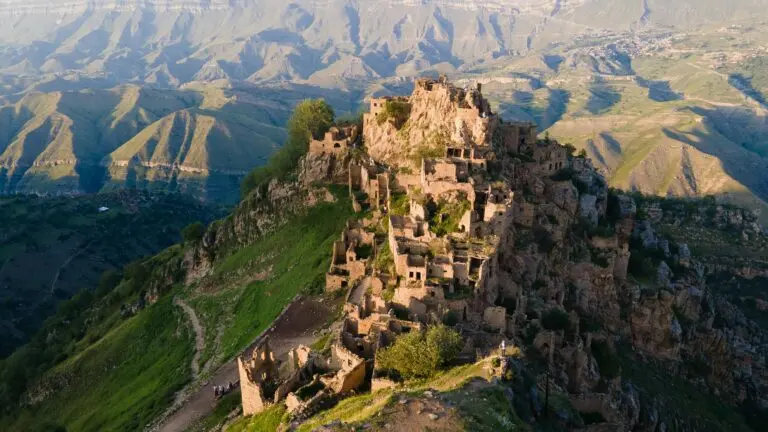 Exploring Dagestan: A Region of Rich Culture and Ongoing Challenges