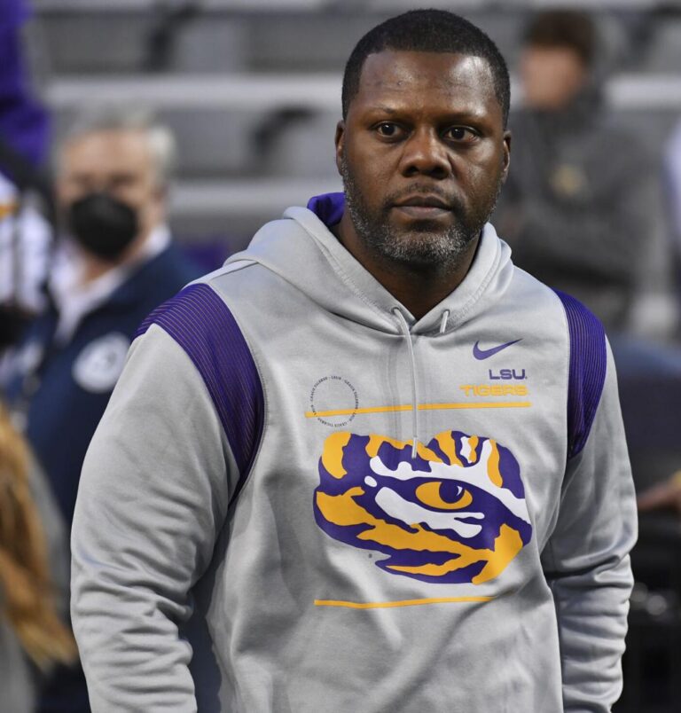 The Rise of Daronte Jones in Football Coaching