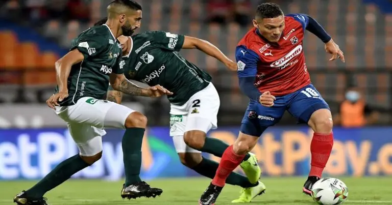 The Historic Rivalry of Deportivo Cali and Medellín