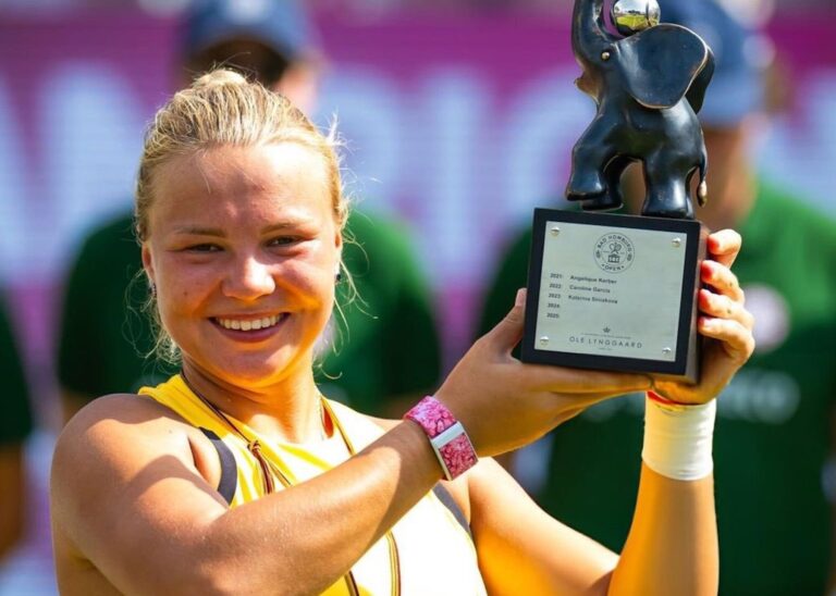 Diana Shnaider: The Next Big Thing in Tennis