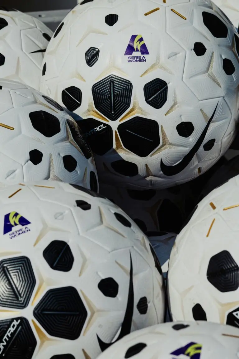 Fiorentina Faces Como in Thrilling Serie A Match