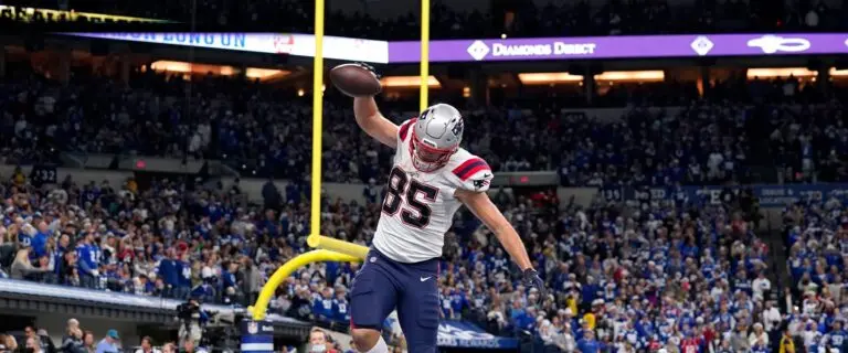 Hunter Henry’s Rise as a Key Player in the NFL