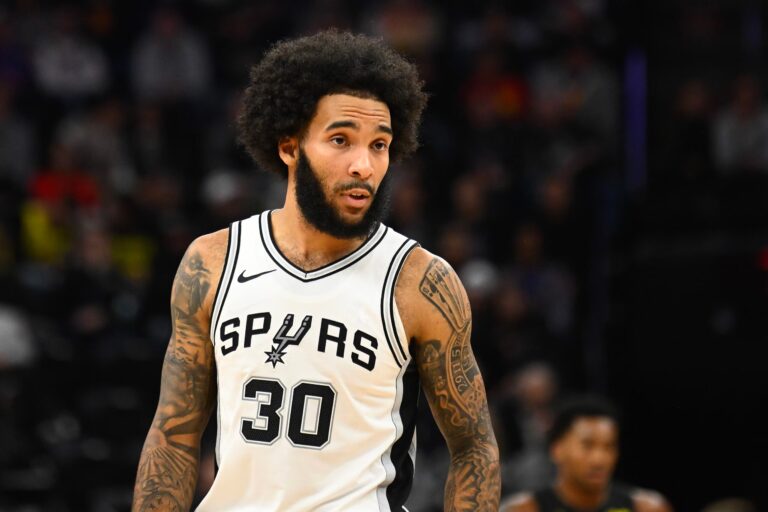 Julian Champagnie: The Rise of a Basketball Phenomenon
