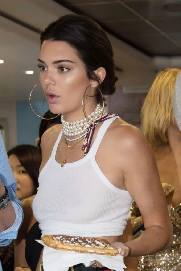 Kendall Jenner: A Multifaceted Influence in the Fashion Industry