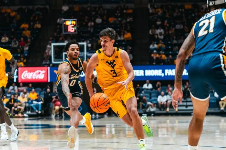 Kerr Kriisa: A Rising Star in College Basketball