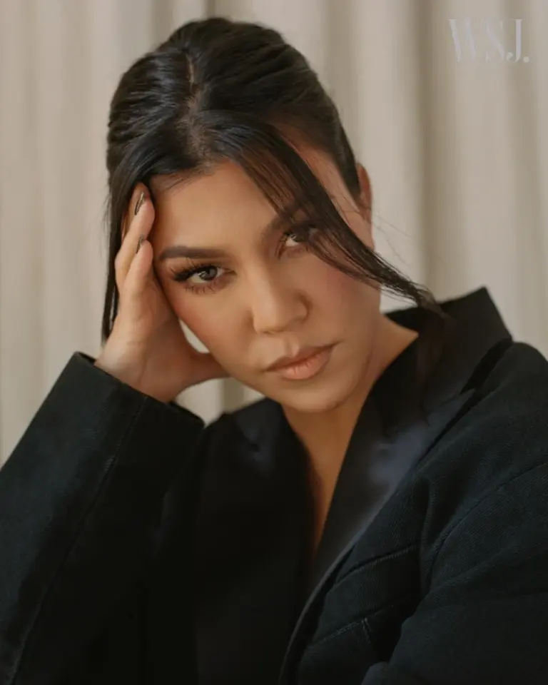 Kourtney Kardashian: The Latest News and Updates